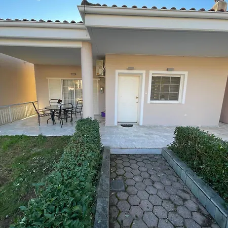 Apartamento Between Meteora Bmt House Tríkala