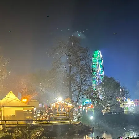 Between Meteora Bmt House